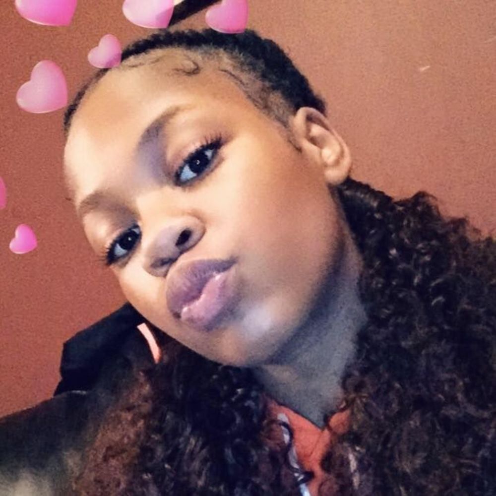 Meet your Posher, Vaniah